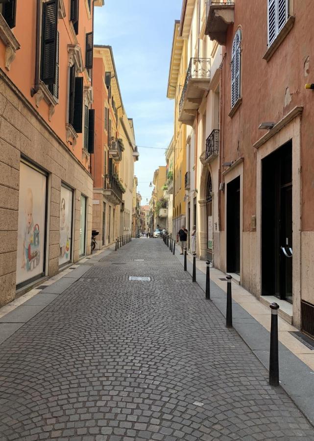 Mazzini Rooftop Parcheggio Free Vicino All'Arena Verona Ngoại thất bức ảnh